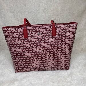 DKNY Saige East West Top Zip Tote